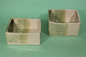 2017織部透明四方鉢